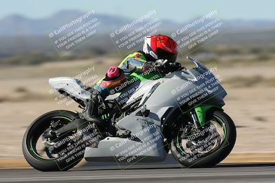 media/Jan-15-2026-Racers Edge (Thu) [[dfebeb70ab]]/3-B Group/Session 1 Turn 8/